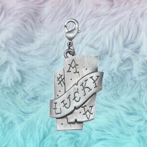 Underground Hound Lucky Cards Collar Charm Playing Cards Las Vegas Aces